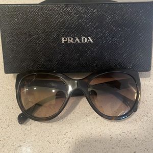 AUTHENTIC PRADA women’s sunglasses